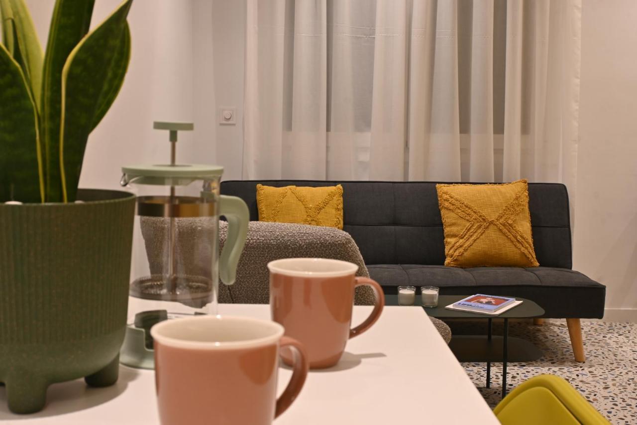 Nueva Era @ Athens Heart , Romvis Apartments 外观 照片
