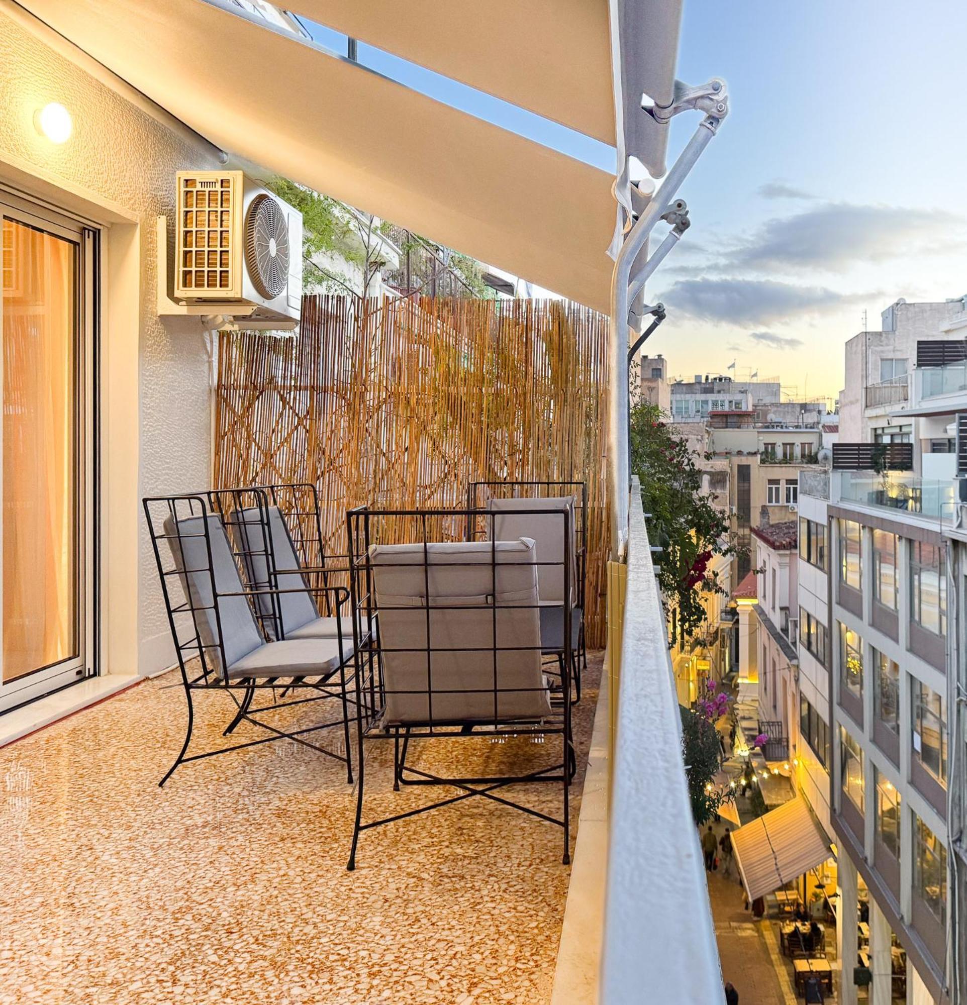 Nueva Era @ Athens Heart , Romvis Apartments 外观 照片